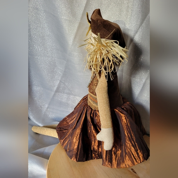 2012 Woof and Poof Autumn Season Doll Collectible Like New - Picture 6 of 15